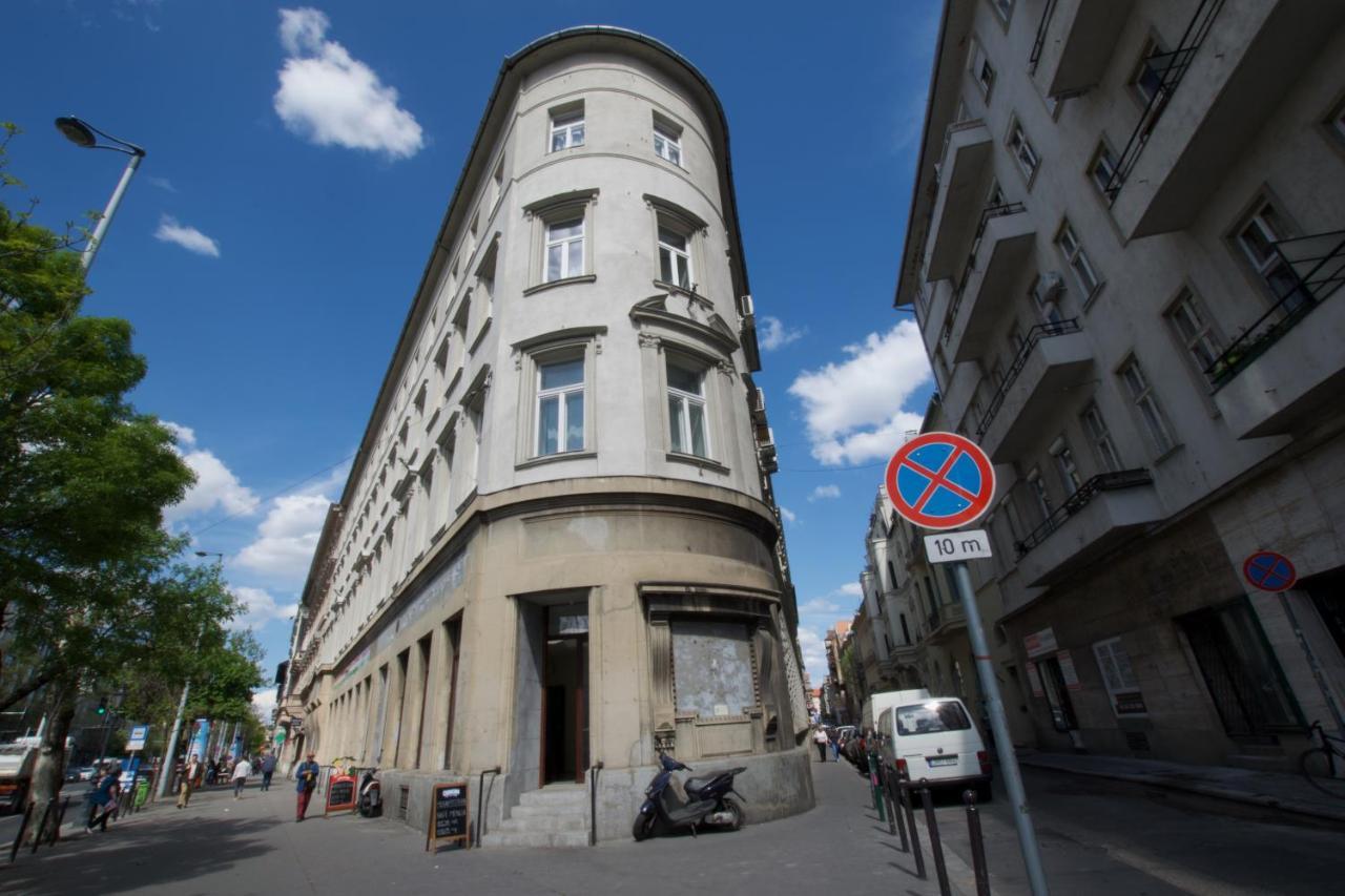Flatiron Budapest Building - By Hi5 المظهر الخارجي الصورة